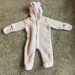 magnificent Baby Smart Close 6M fuzzy Winter Bear suit jumper